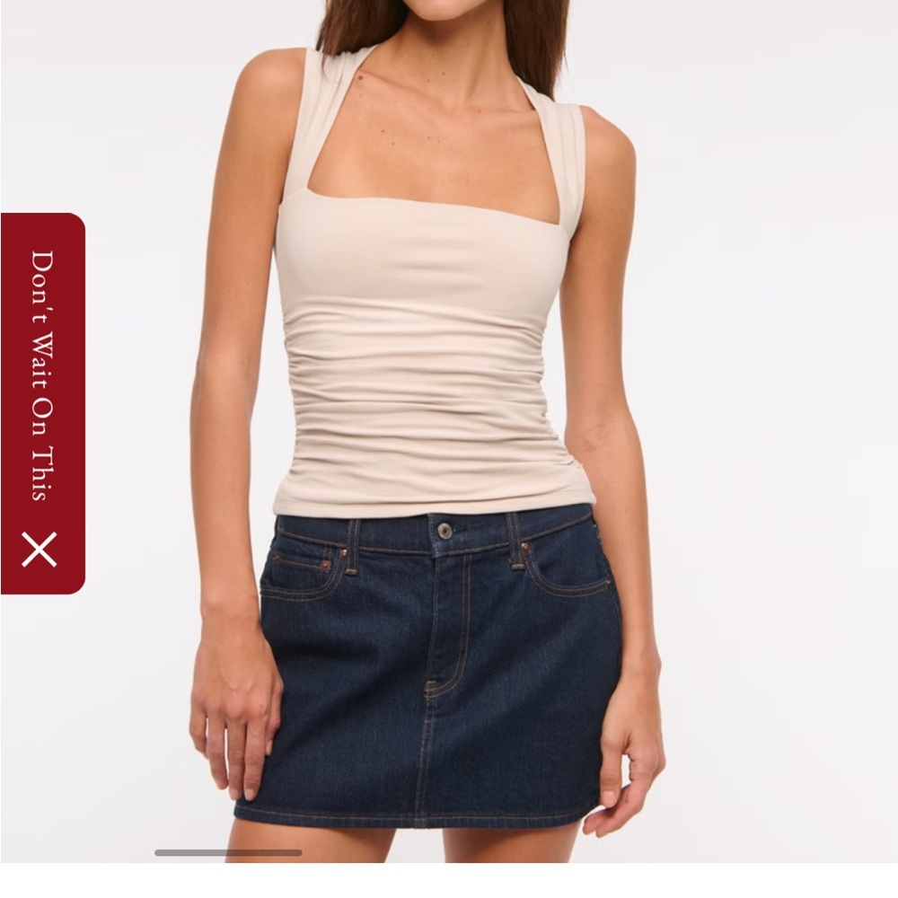 A&F Ava Top - Brown